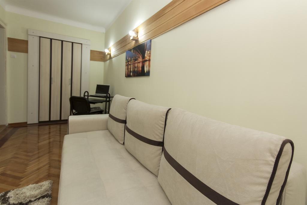 Bukoleon Apartment Belgrad Zimmer foto